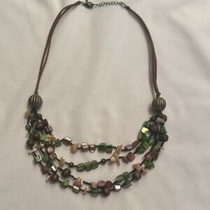 Source Unknown Green and Brown Beaded Necklace 22 Inches